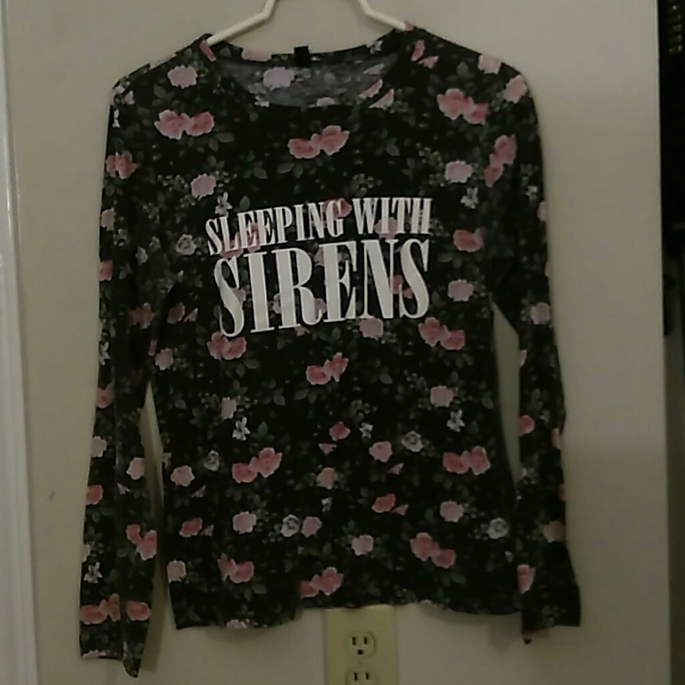 Sleeping with Sirens long sleeve